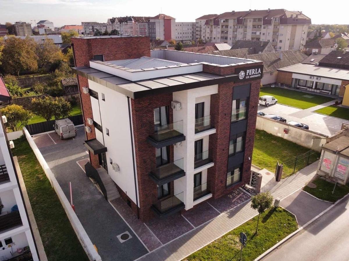 Perla Lux Apartmani Indija Exterior foto